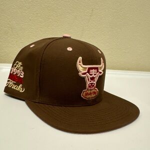 Chicago Bulls Brown Sugar Bacon Fitted  7 1/2- Mitchell & Ness